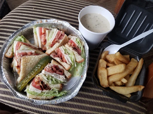 Dapper's West Family Restaurant photo